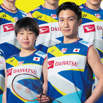 YONEX